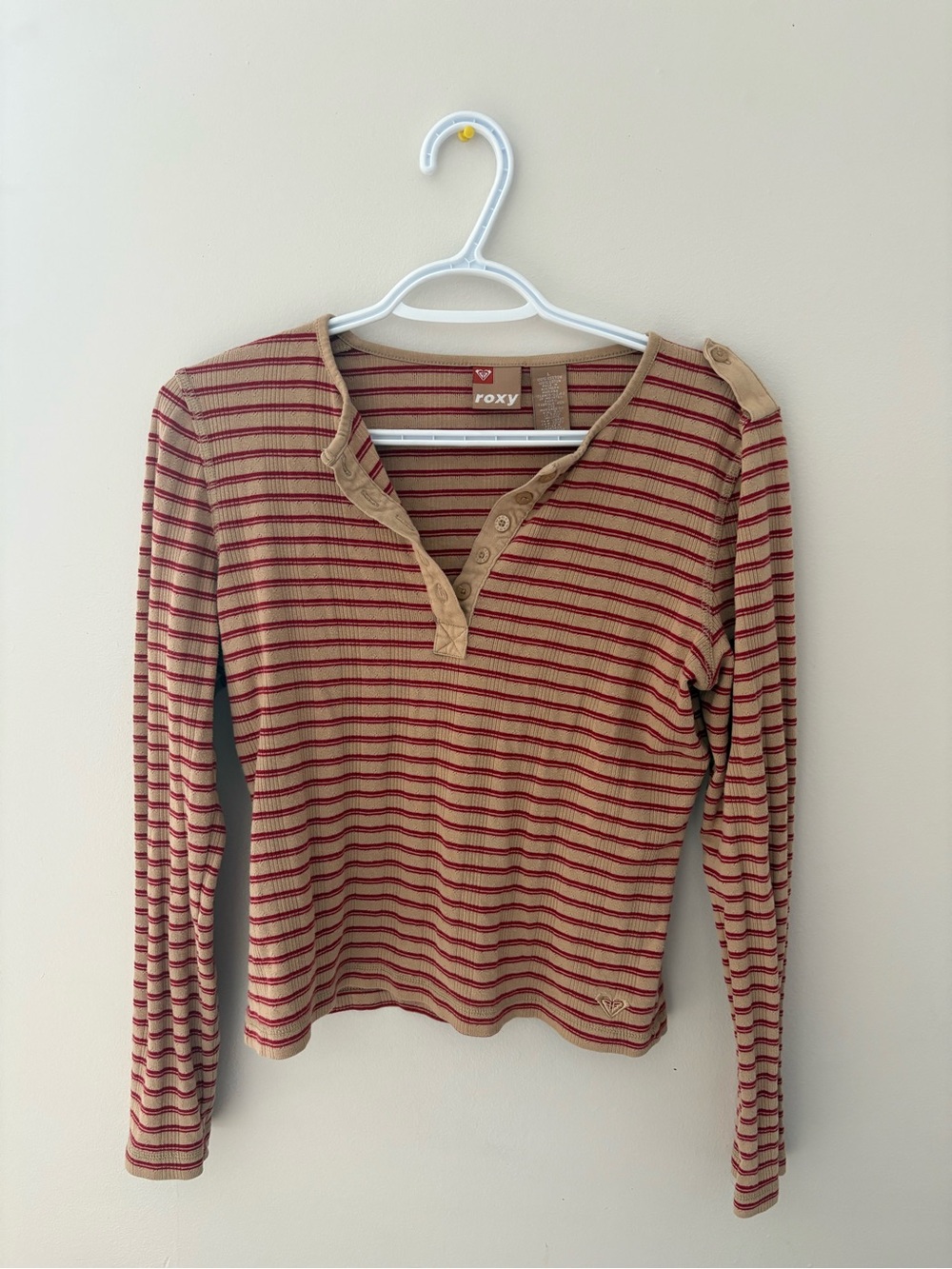 Vintage Y2K Roxy Longsleeve Quarter Button Top